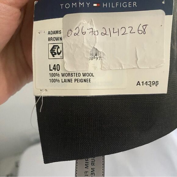 Tommy Hilfiger Men’s Brown 100% Worsted Wool 2 Button Jacket size L40 - Picture 3 of 5